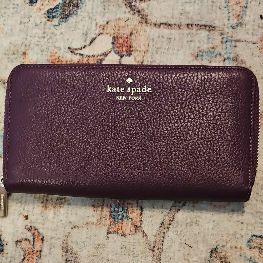 kate spade New York Pebbled Zip Wallet - Purple with Gold Logo